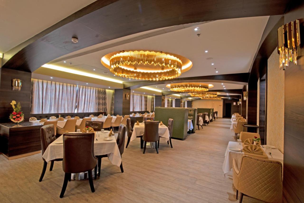 Enrise By Sayaji Nashik Hotel Exterior photo