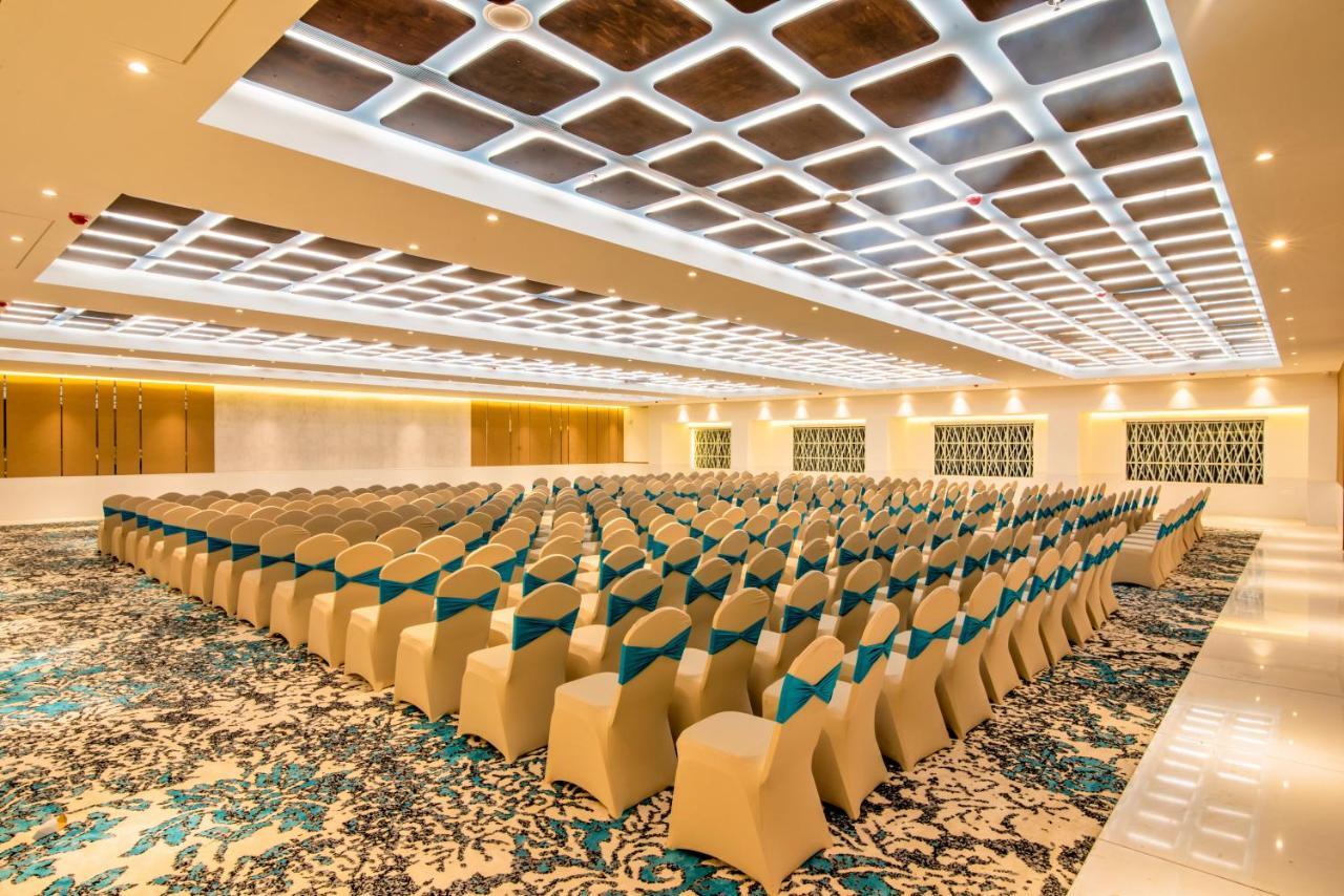 Enrise By Sayaji Nashik Hotel Exterior photo