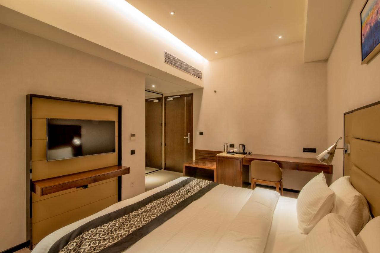 Enrise By Sayaji Nashik Hotel Exterior photo